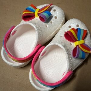 CROCS JoJo Siwa, toddler size 6c